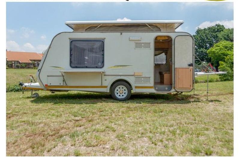 2010  Gypsey Romany Caravan (On Road)