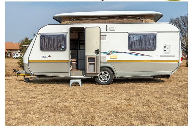 2014  Jurgens Penta Caravan (On road)