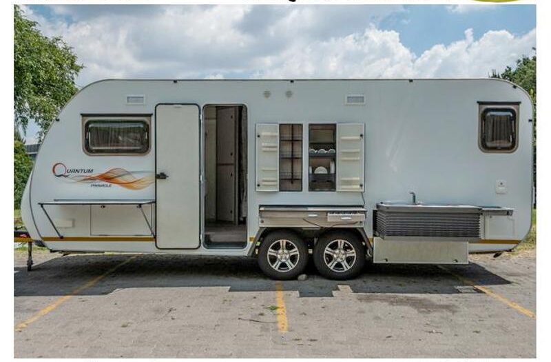 2024  Quantum Pinnacle Caravan (On road)